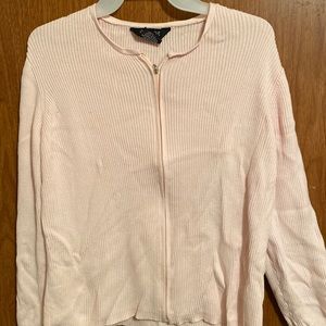 Girls zip up sweat shirt. Size Large